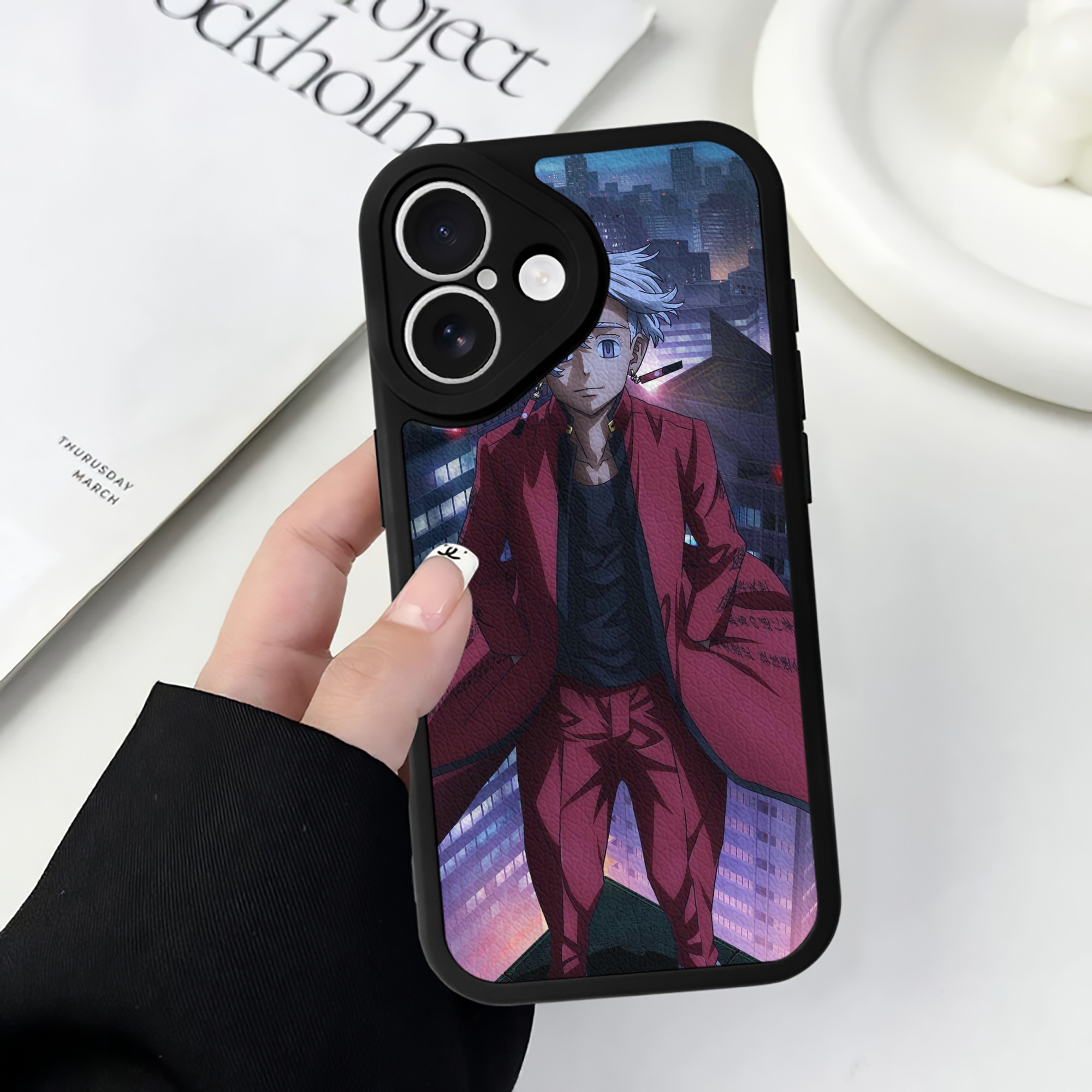 （画像用） 東京リベンジャーズ Tokyo Revengers 【iPhone 16シリーズ対応】シリコンスマホケース（レザー調） 材質：シリコン